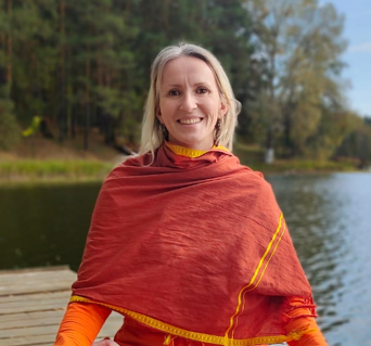 Yogini Sri Minakshi Giri